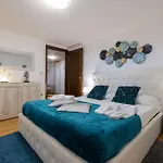 Villa Magic