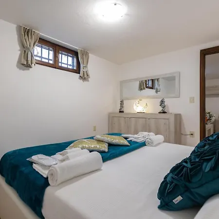 ヴィラ Magic バルドリーノ